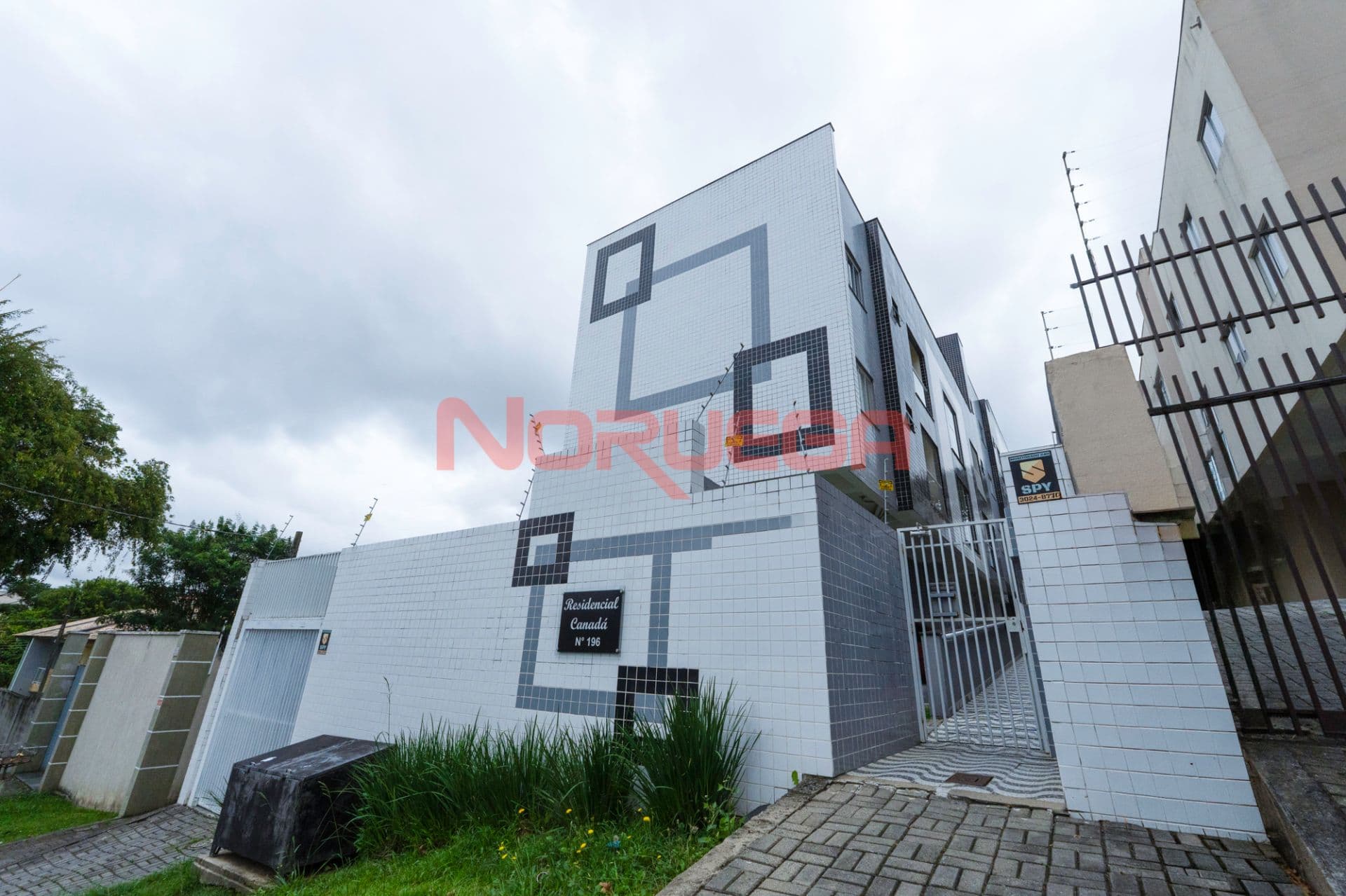 Apartamento à venda no bairro tinguí em Curitiba com 1 quarto, 1 suíte, copa e cozinha